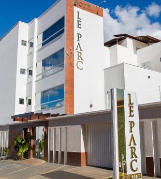 Le Parc Hotel