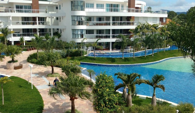 Leisure and comfort at the waterfall, with many amenities for you and your family.