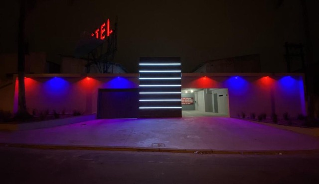 Light Motel