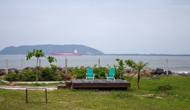 Lighthouse House - Beachfront