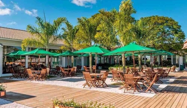 linda casa de campo nova em condominio