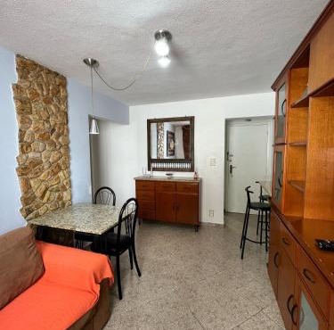 Lindo apartamento em Icaraí perto de tudo.