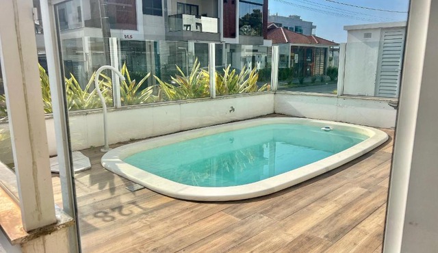 Lindo! Apto na praia de Palmas! YR02I
