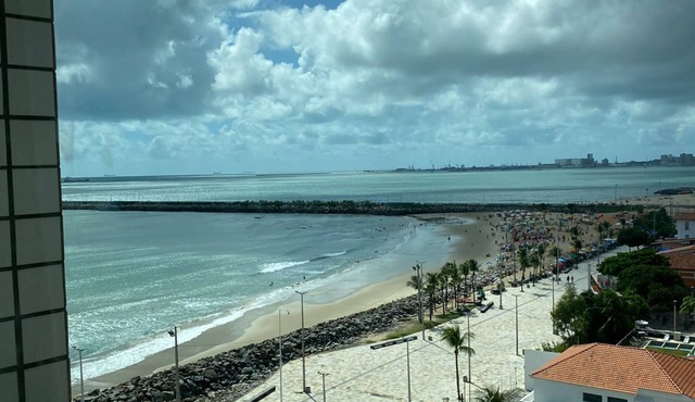 Lindo Flat na Praia de Iracema ap. 804