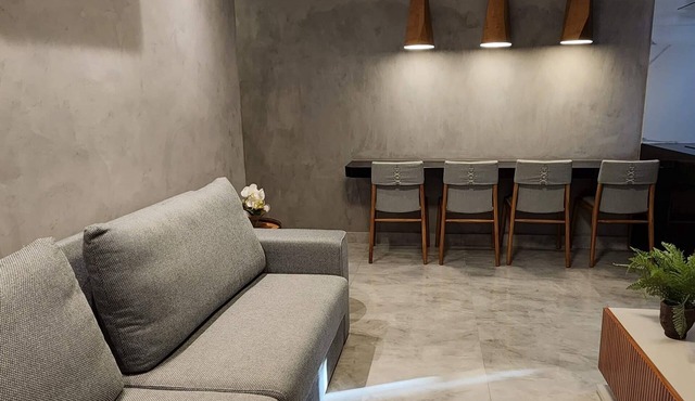 Loft 201 - Cozy with Alexa and Air Conditioning