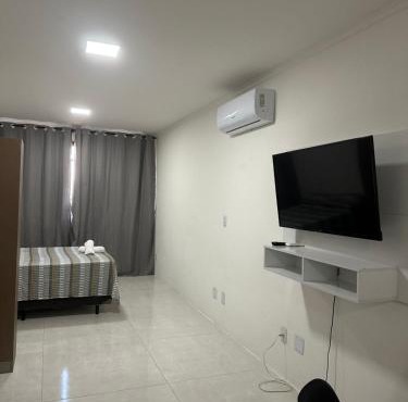 Loft completo 200 metros do consulado americano