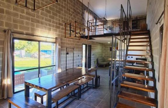 Loft con Piscina frente al Río Negro