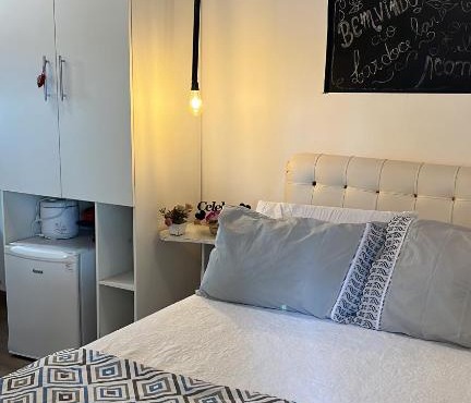 Loft em condomínio com piscina em Cabo Frio
