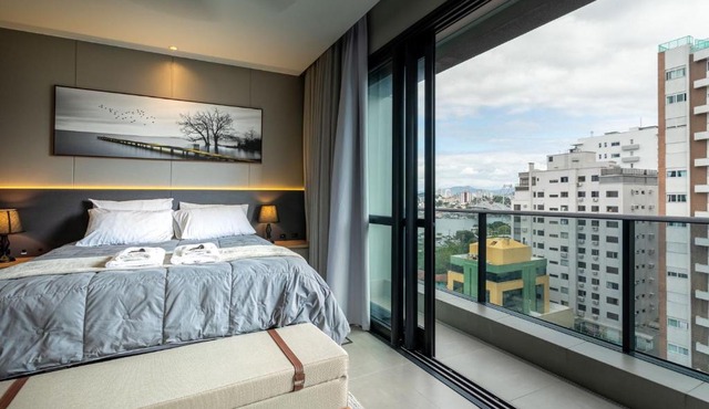 Loft moderno c/vista da ponte Hercílio FH8972