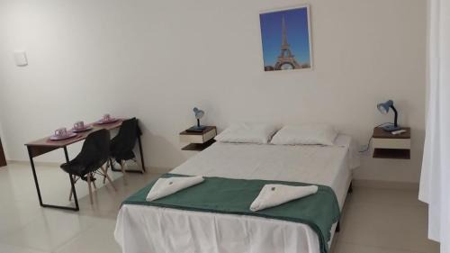 Loft PARIS para Casais, em Iguaba Grande, Centro , 150 metros da praia, até 3 pessoas