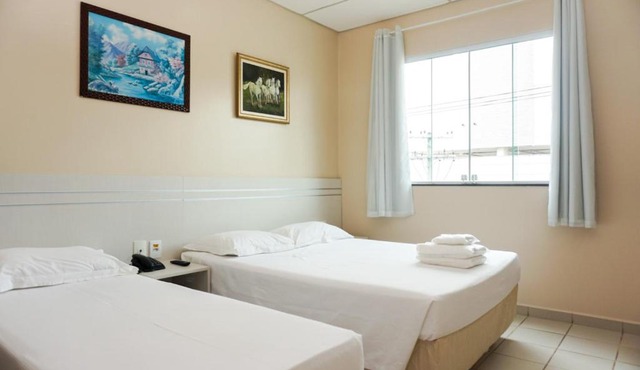 Lord Hotel Camburi