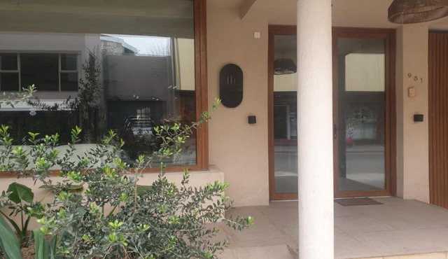 Los Monjes Hotel