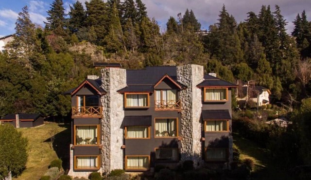 Los Robles Apart & Spa