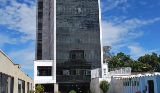 Lucape Palace Hotel