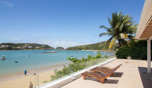 Luxo na Areia com Academia por Luxury Rentals