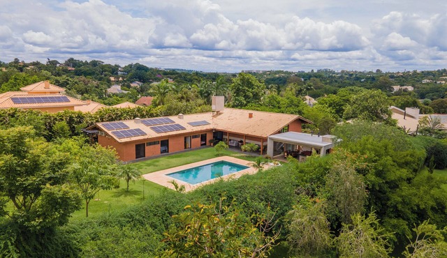 Luxurious single-story house in Itu