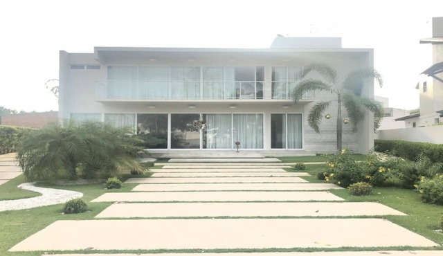 Luxury Beach House in Barra de São Miguel