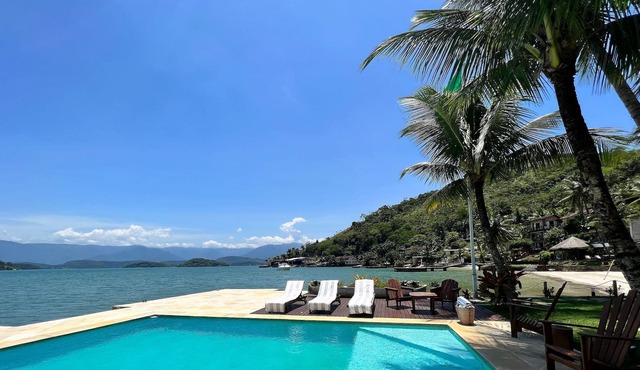 Luxury house for rent in Angra dos Reis with seaside pool - Ang04