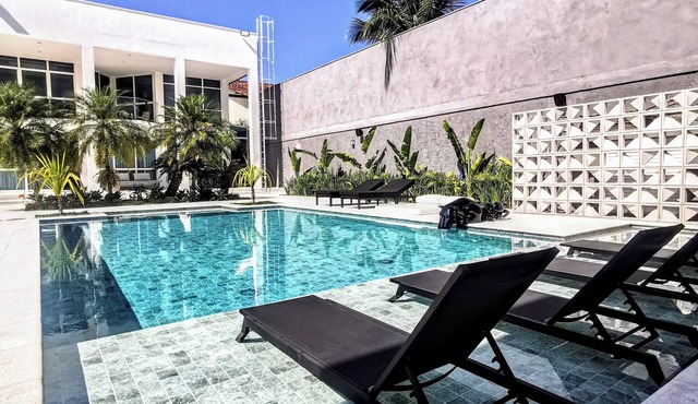 Luxury Mansion in Barra