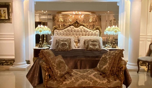 Luxury mansion in Cabeçudas