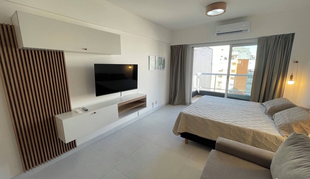 Luxury Temporary Rental with Pool in Caballito