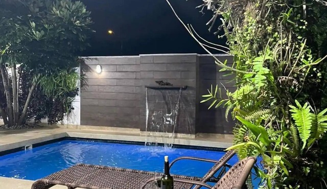 Mansion on Campeche Beach in Florianópolis - Gated Communityn