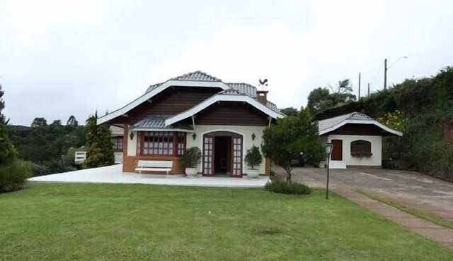 Magnificent house near the center of Capivari with beautiful views