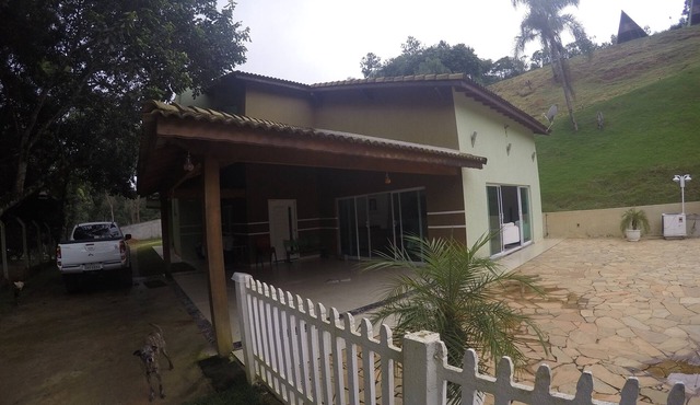 Mairiporã, high-end accommodation for up to 89 people, heated pool, fireplace, 35 minutes from São Paulo.