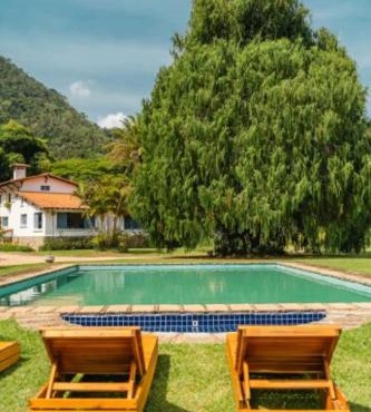 Maison Paquequer - A Historic Countryside Villa Itaipava with Private Chief- Future Winery, Events e Weddings
