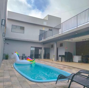 Maktub Casa e Área de Lazer para Temporada em Delfinópolis MG