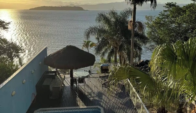 Mansion in Sambaqui Florianópolis.