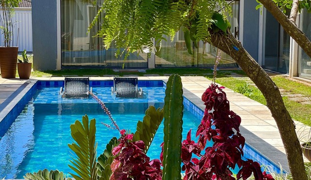 Mansion in Búzios, 9 suites… accommodates 18 people comfortably