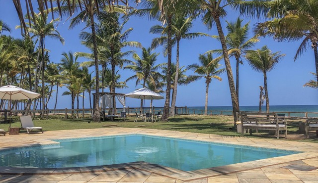 Mansion right on the sand at Busca Vida beach.