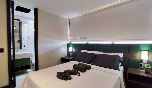 Mansion with 6 suites in Praia do Forte