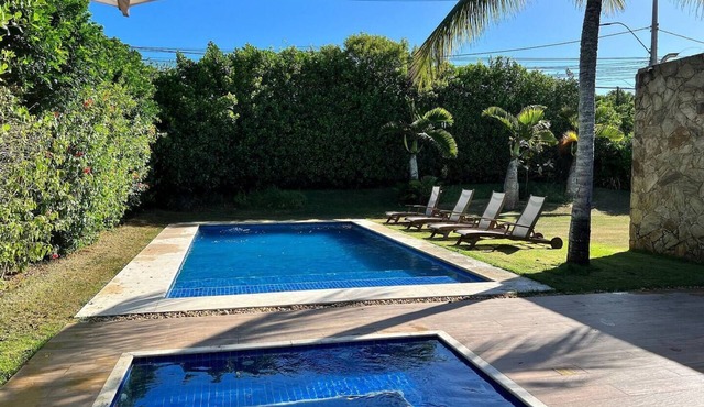 Mansion with pool in front of stylish beach - Búzios