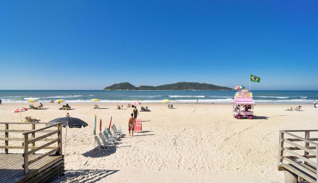 Melhor localização do Campeche, 200m da Praia P836