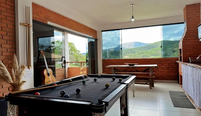 Melhor Opção em Ibiti com 3 qts, Vista, Lazer e Ótima Localização - Casa Amantes da Serra