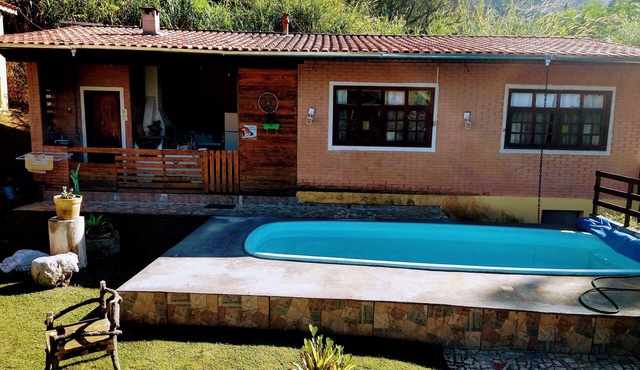 Mezzanine space! barbecue, pizza oven, wood-burning stove, swimming pool.
