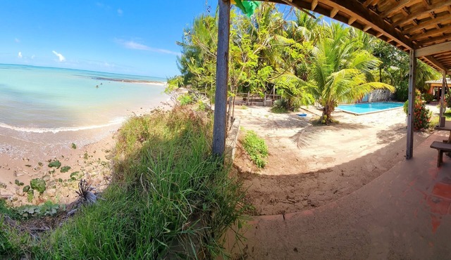 MH paradise with amazing pool, large barbecue by the sea, lots of space