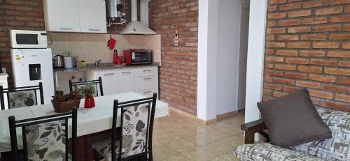 Milena 1, parking amplio y WiFi Starlink