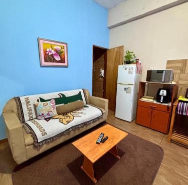 Mini loft moderno y equipado