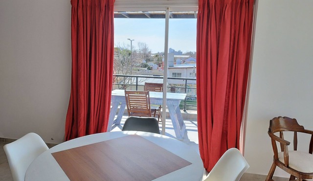 Modern 2-bedroom apartment with WiFi in Miramar