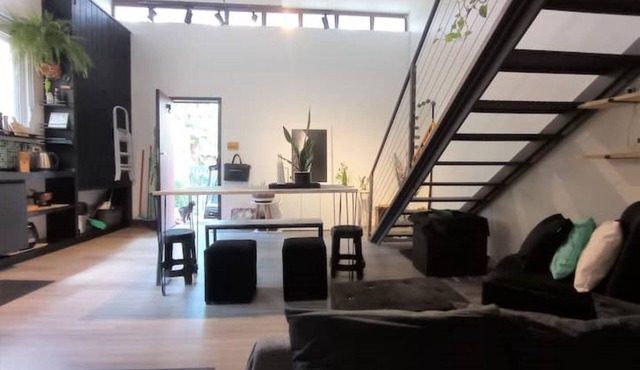 Modern and comfortable loft!