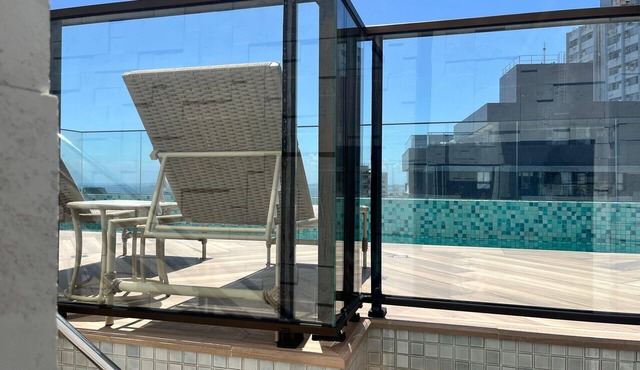 Modern Studio Pool, Gym & Coworking in Barra SSA011