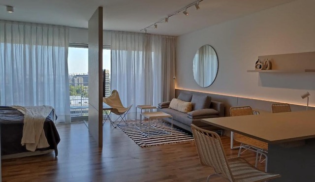 Moderno Studio Con Vista Increble!