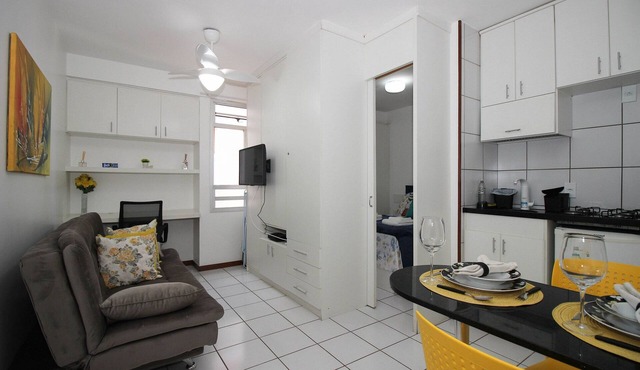 Mont Serrat Studios Apartment - Garage