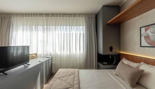 Multiparque Hplus Long Stay