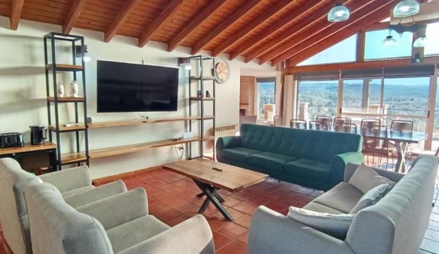 Murmullos del Río - Mountain House