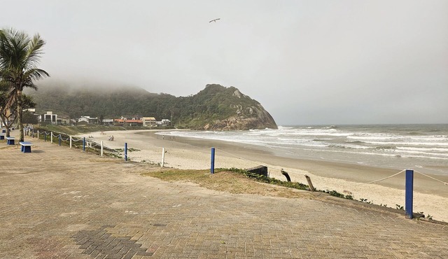 Na rua da Prainha em São Francisco do Sul BN9621