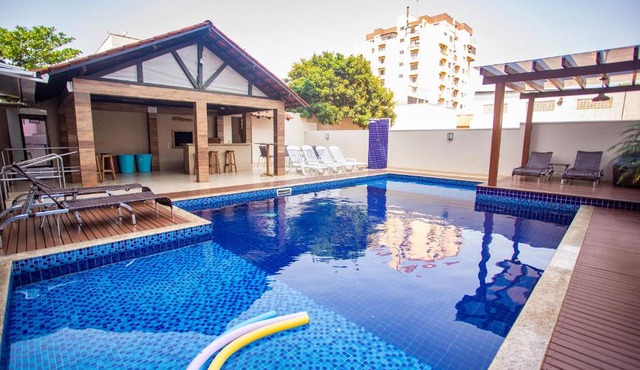 Nayru Hotel